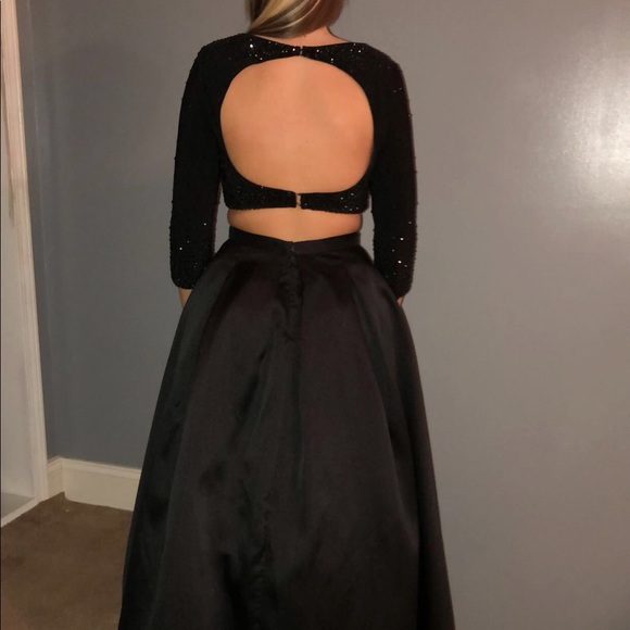 JOVANI PROM DRESS - Picture 2 of 7